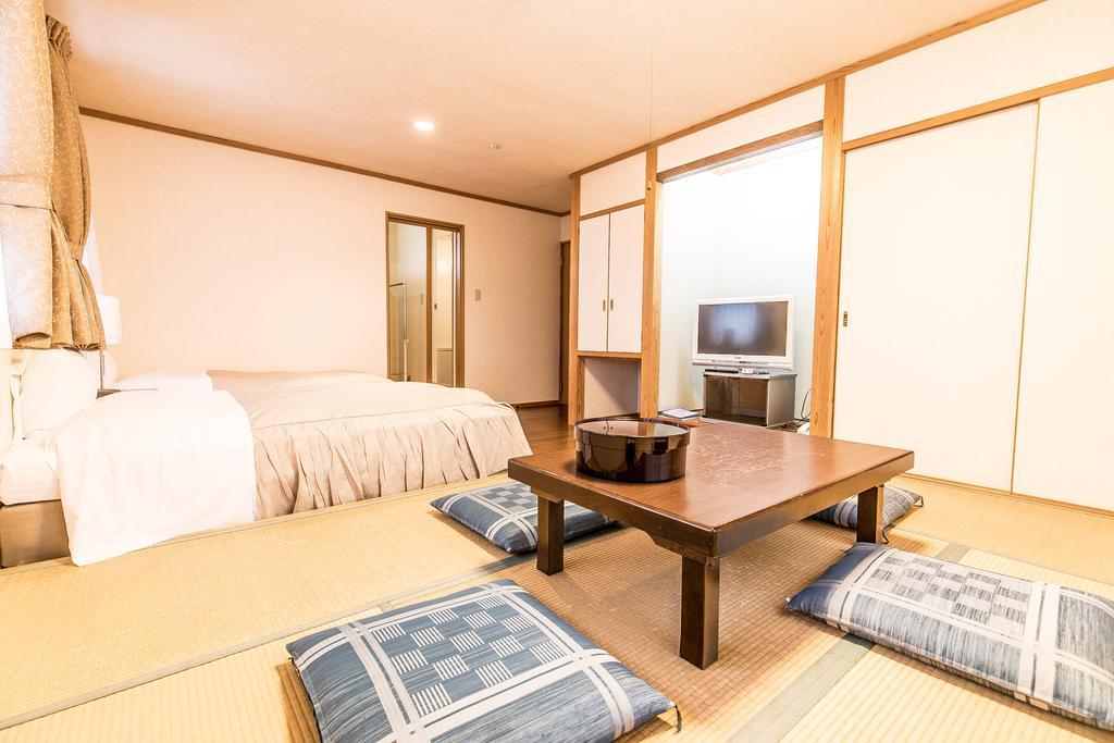 Petit Hotel Enchante Hakuba Exteriér fotografie